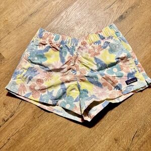 NWT Patagonia Women's 2.5" Barely Baggies Short Spring‎ Natural Floral   XS